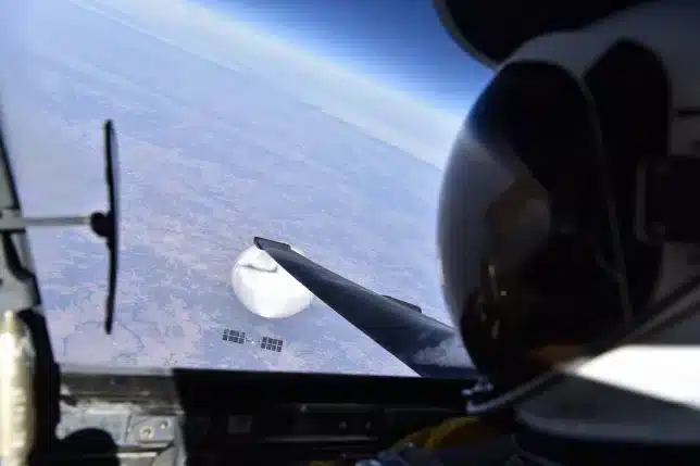 Chinese spy balloon captured in a selfie before being shot down