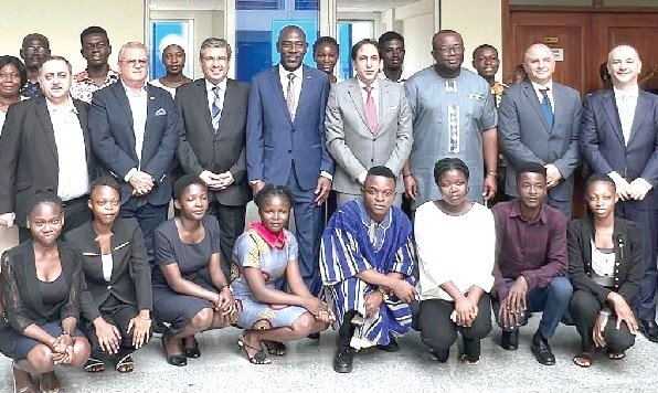 Lebanese Community offers scholarships to 15 GIJ students