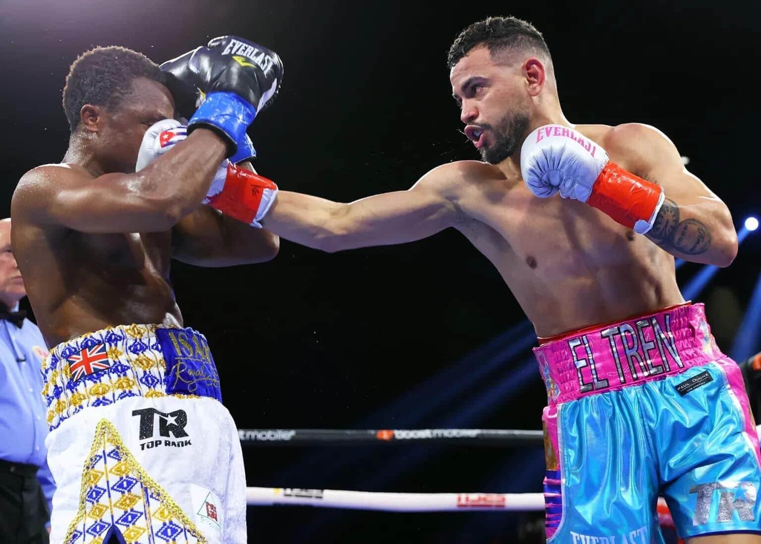 Robeisy Ramirez beats Isaac Dogboe in WBO Featherweight title fight