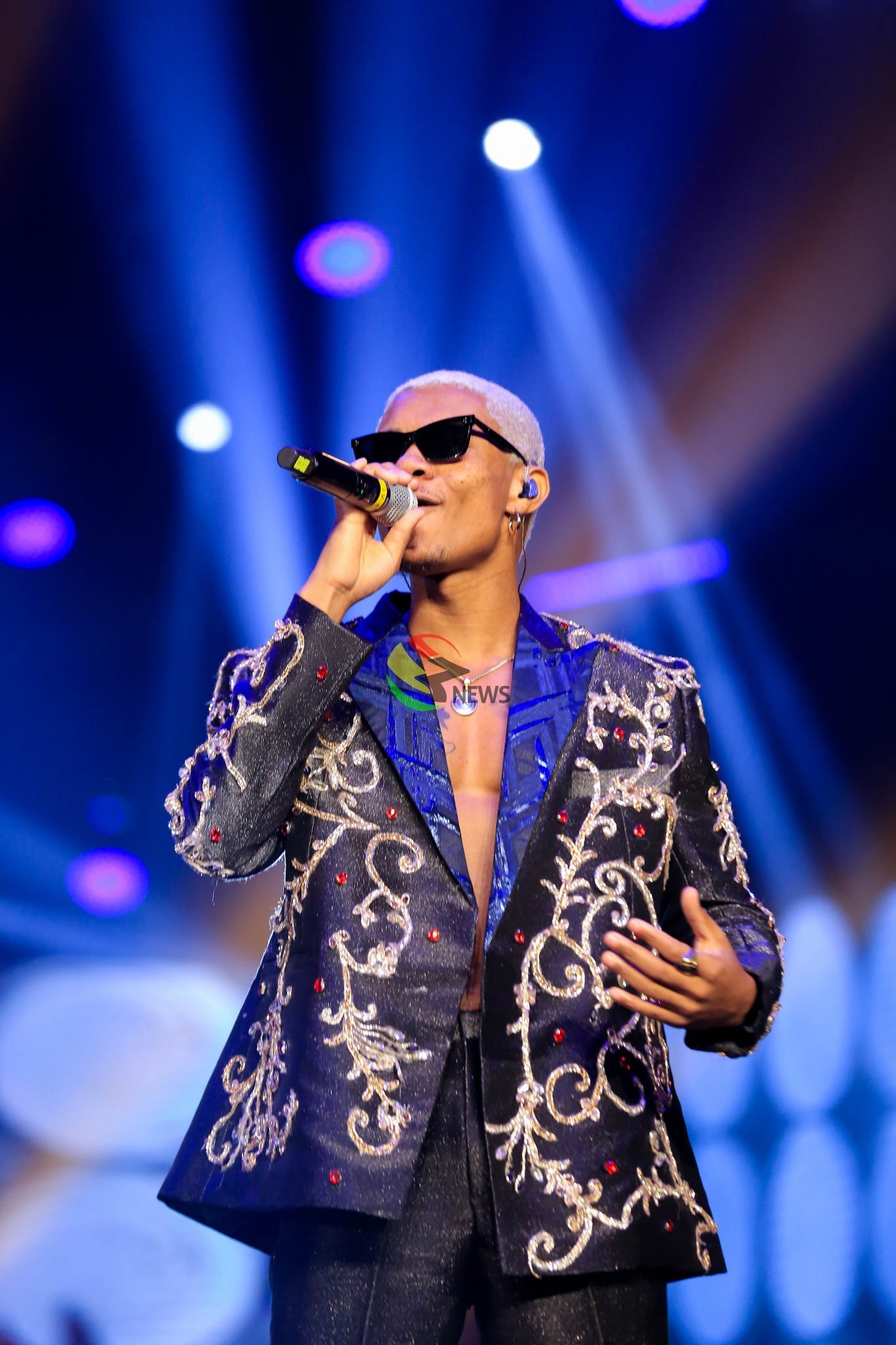 KiDi celebrates 100m streams on Boomplay