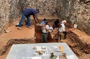 ‘First English slave fort in Africa’ in Ghana uncovered by Archaeologists
