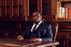 Economist proposes listing high-earning SHS on stock market