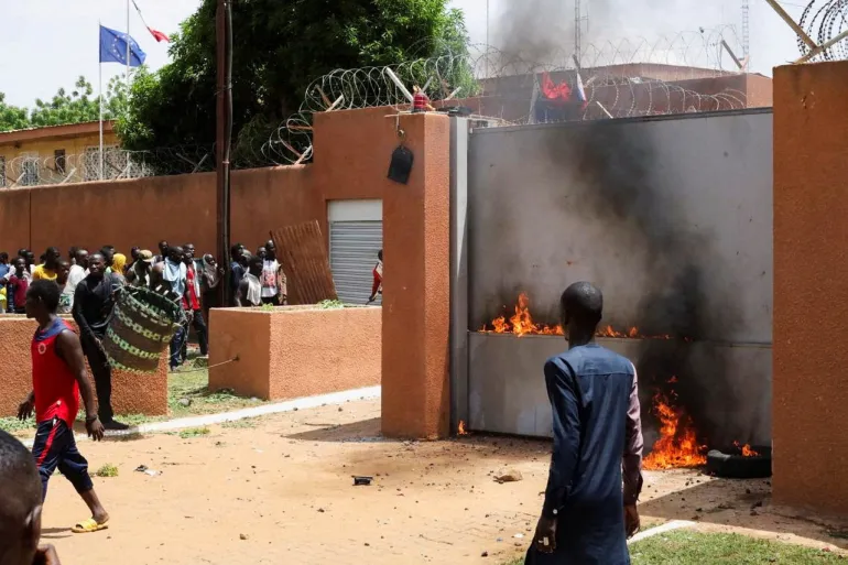 Niger’s pro-coup demonstrations go on as Biden calls for Bazoum’s release