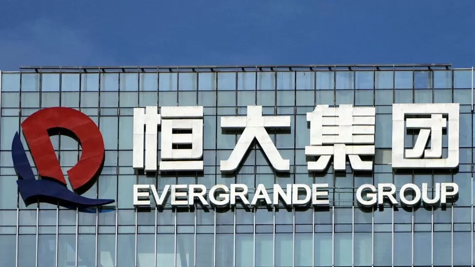 Police in China arrest employees of Evergrande wealth unit