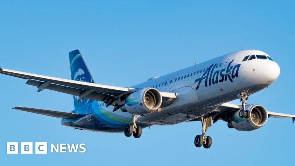 Pilot accused of attempting jet crash alleges breakdown