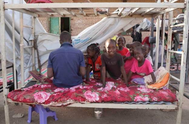 Sudanese war: Father’s battle to educate his children