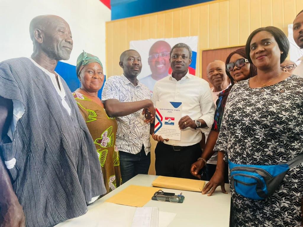 David Asante picks nomination forms to contest Nkawkaw seat in NPP primaries