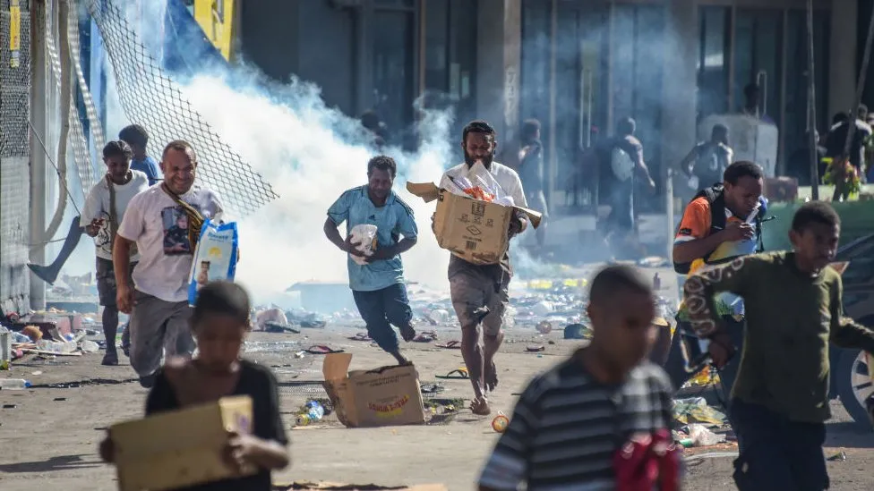 At least 15 dead after deadly riots and looting in Papua New Guinea