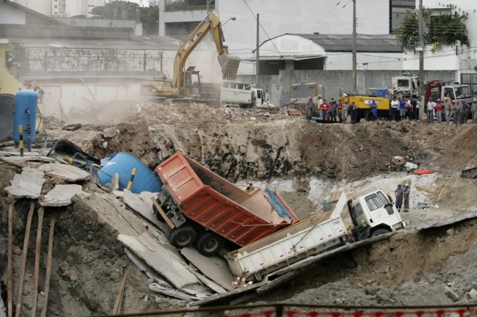 Judge in Brazil fines construction firm R$240m over collapsed building