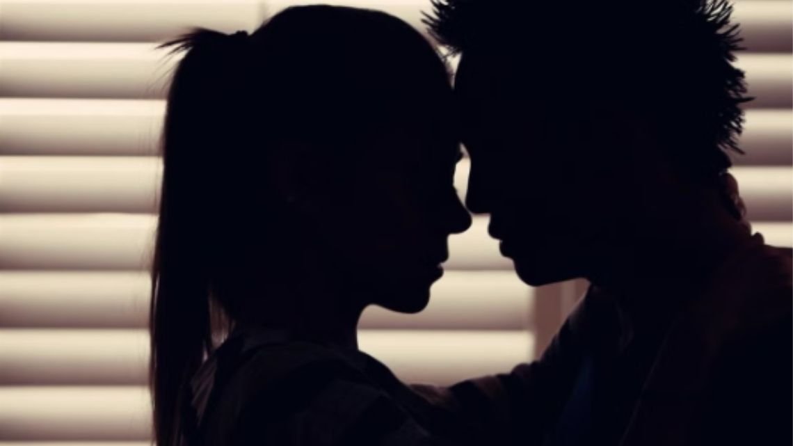 Woman cheats with houseboy as husband denies her sex 5 years after marriage
