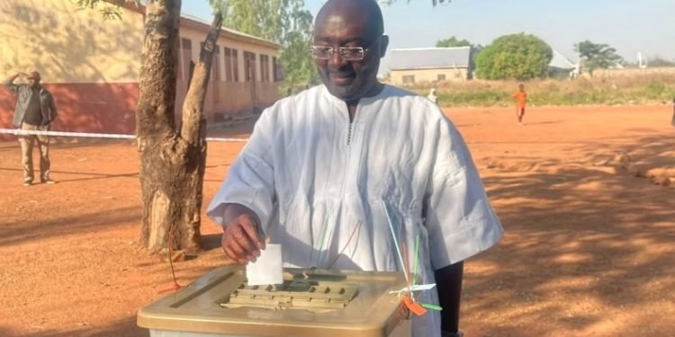 Photos: Bawumia casts his vote in Walewale