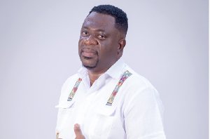 No one is sabotaging you, do your homework, promote your show – Nana Poku Ashis tells Stonebwoy